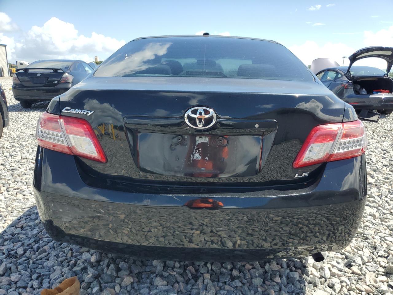 2011 Toyota Camry Base VIN: 4T4BF3EK8BR211205 Lot: 82217295