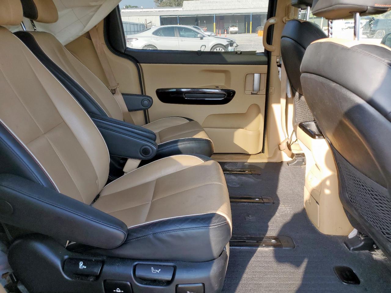 2016 Kia Sedona Sxl VIN: KNDME5C15G6146650 Lot: 82409195