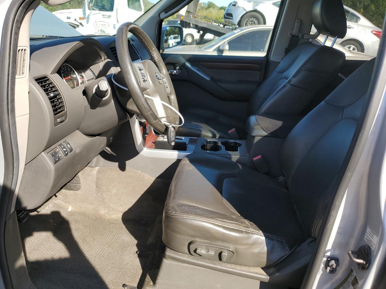 2011 Nissan Pathfinder S VIN: 5N1AR1NB3BC625421 Lot: 81765135