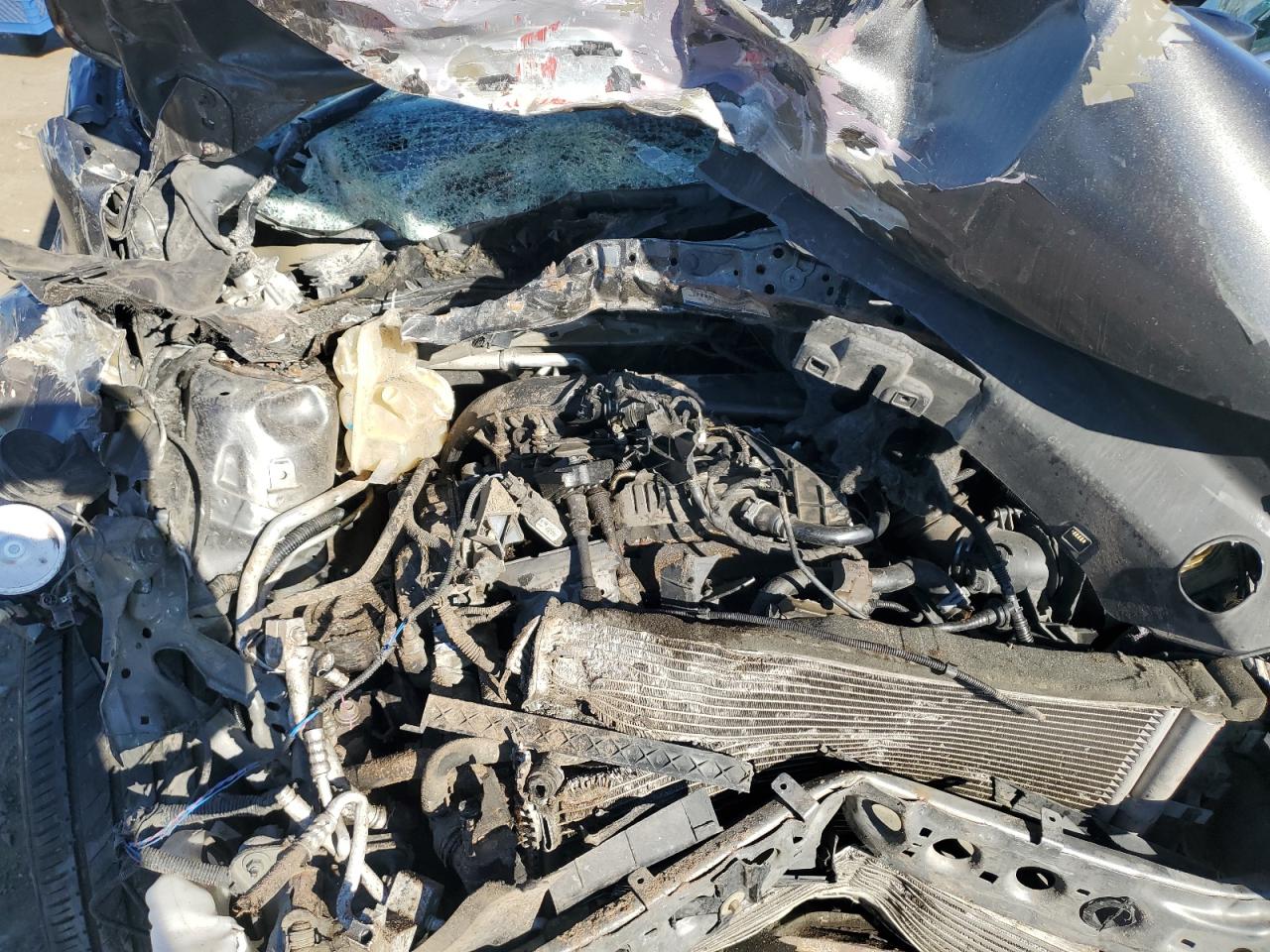 2016 Ford Escape Se VIN: 1FMCU0GX3GUB70517 Lot: 90453125