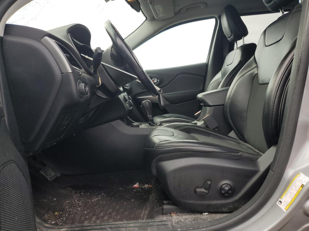 2019 Jeep Cherokee Latitude Plus VIN: 1C4PJMLN6KD117054 Lot: 90229945