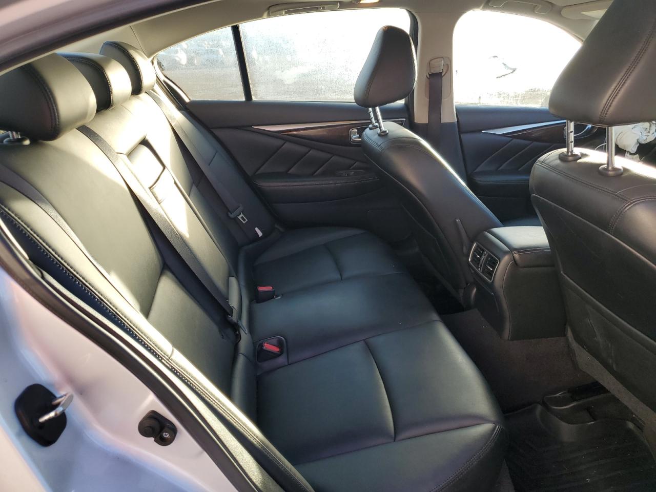 2018 Infiniti Q50 Luxe VIN: JN1EV7AR1JM442098 Lot: 85929715