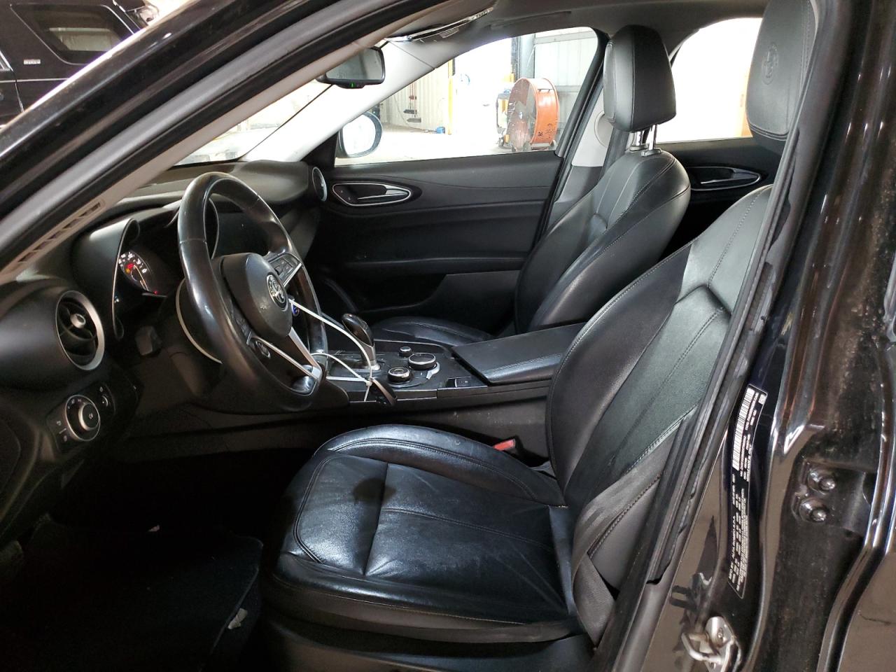 2017 Alfa Romeo Giulia VIN: ZARFAEBNXH7562042 Lot: 86161295