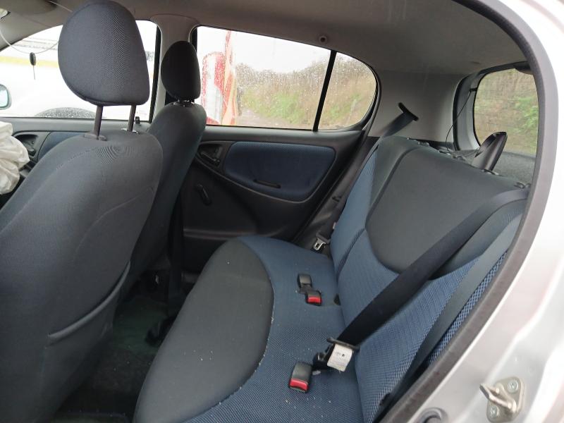 2005 TOYOTA YARIS 1.3 VVT-I COLOUR COLLECTION 5DR