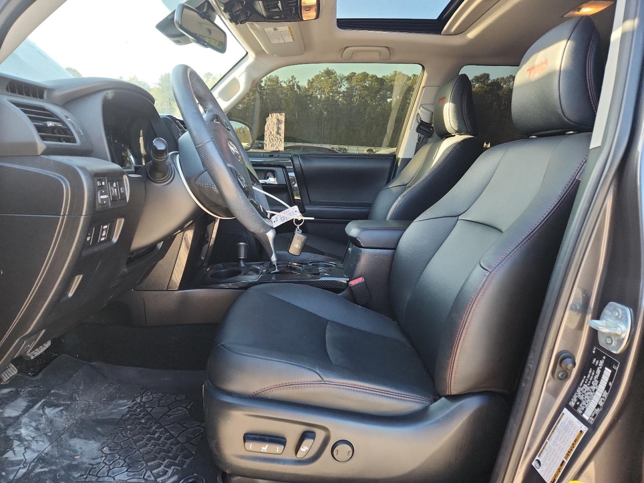 2020 Toyota 4Runner Sr5/Sr5 Premium VIN: JTEBU5JRXL5744179 Lot: 83825845