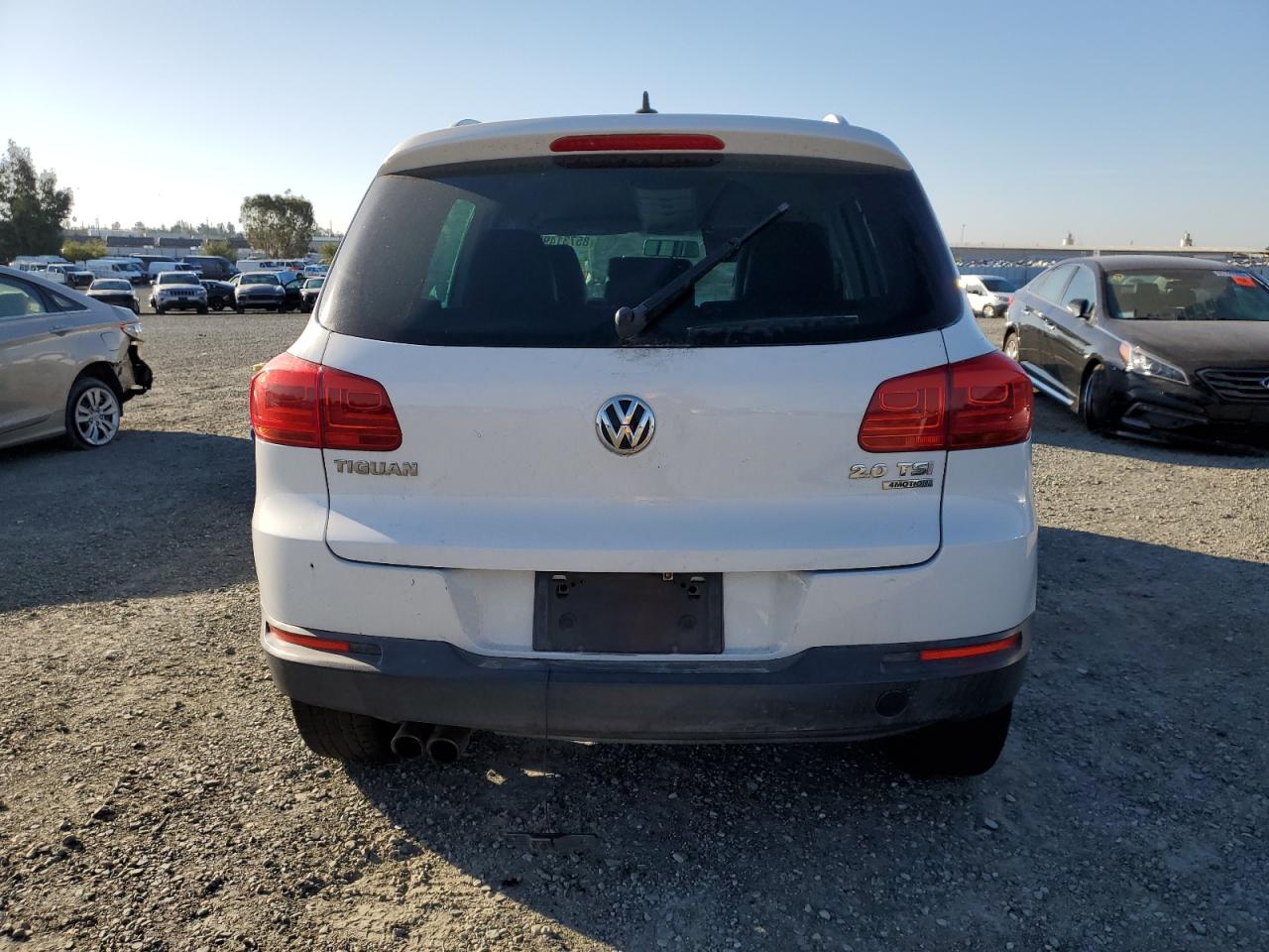 2012 Volkswagen Tiguan S VIN: WVGBV7AX6CW585050 Lot: 85731495