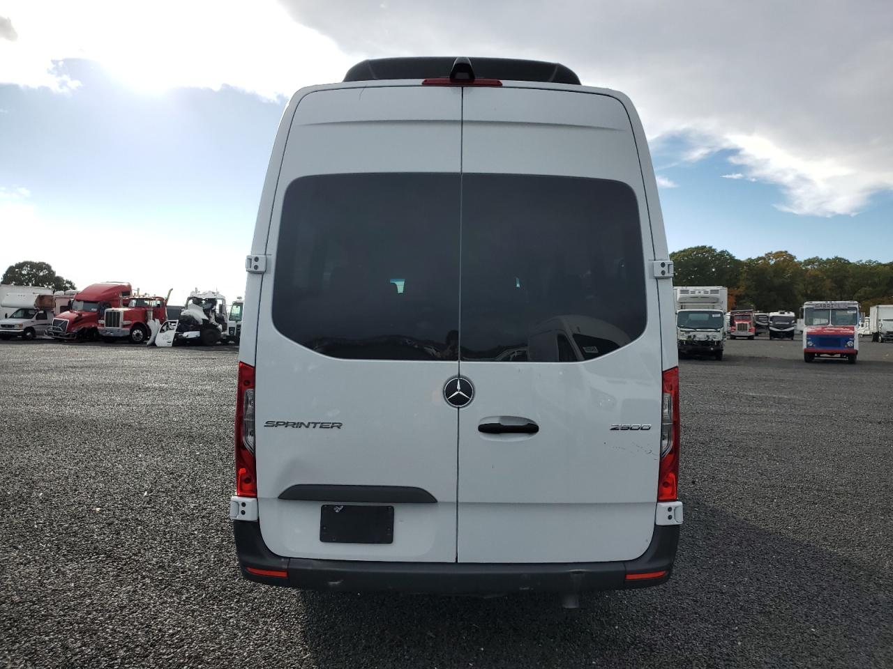 2025 Mercedes-Benz Sprinter 2500 VIN: W1Z4KGHY7ST217276 Lot: 85274545