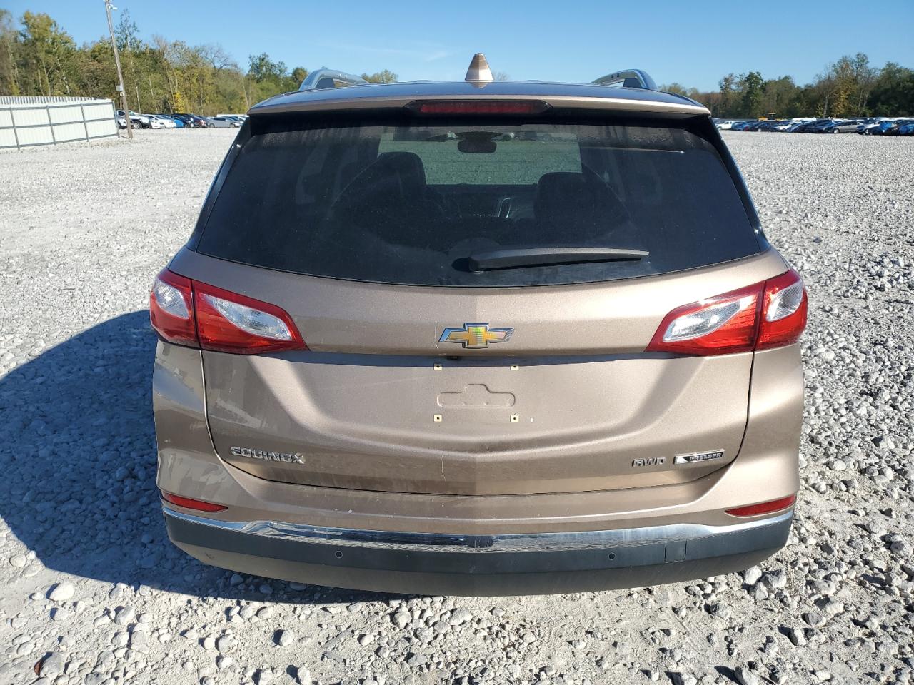 2018 Chevrolet Equinox Premier VIN: 3GNAXVEV1JL108642 Lot: 84890925