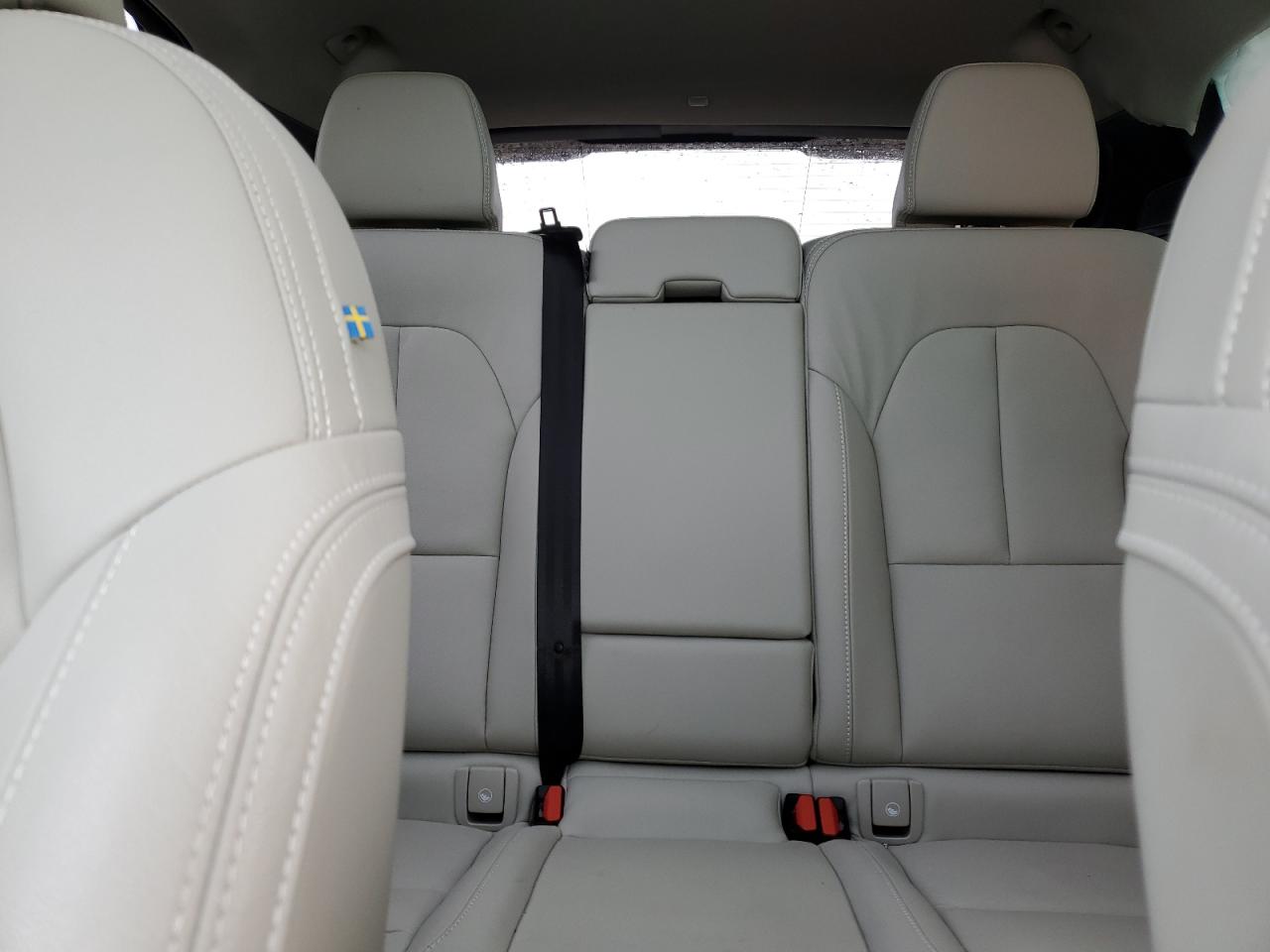 2024 Volvo Xc40 Plus VIN: YV4L12UEXR2262859 Lot: 89710895