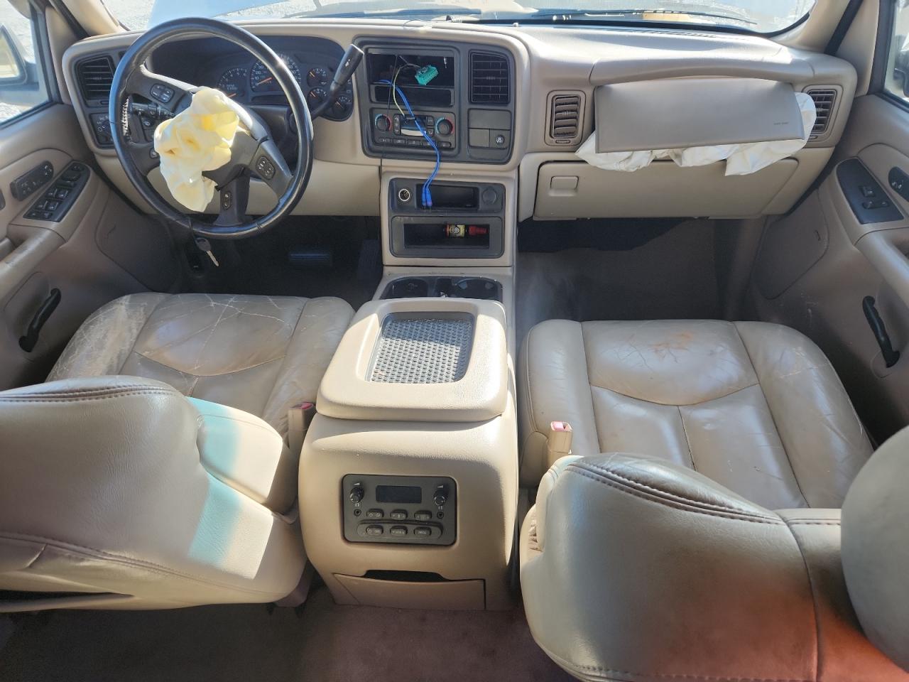 2004 Chevrolet Suburban C1500 VIN: 1GNEC16Z94J162287 Lot: 89719375