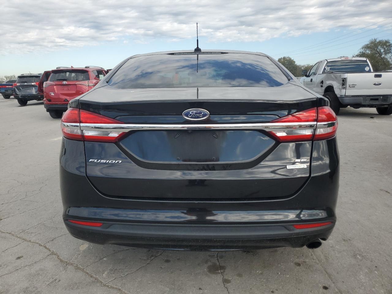 2017 Ford Fusion Se VIN: 3FA6P0HDXHR115364 Lot: 89827855