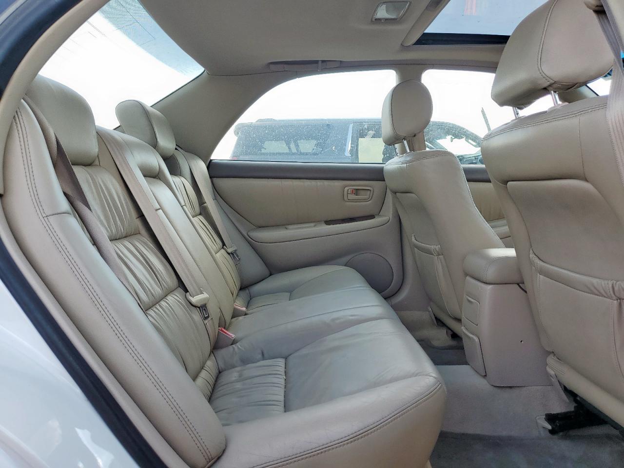 2001 Lexus Es 300 VIN: JT8BF28G415106765 Lot: 71908835