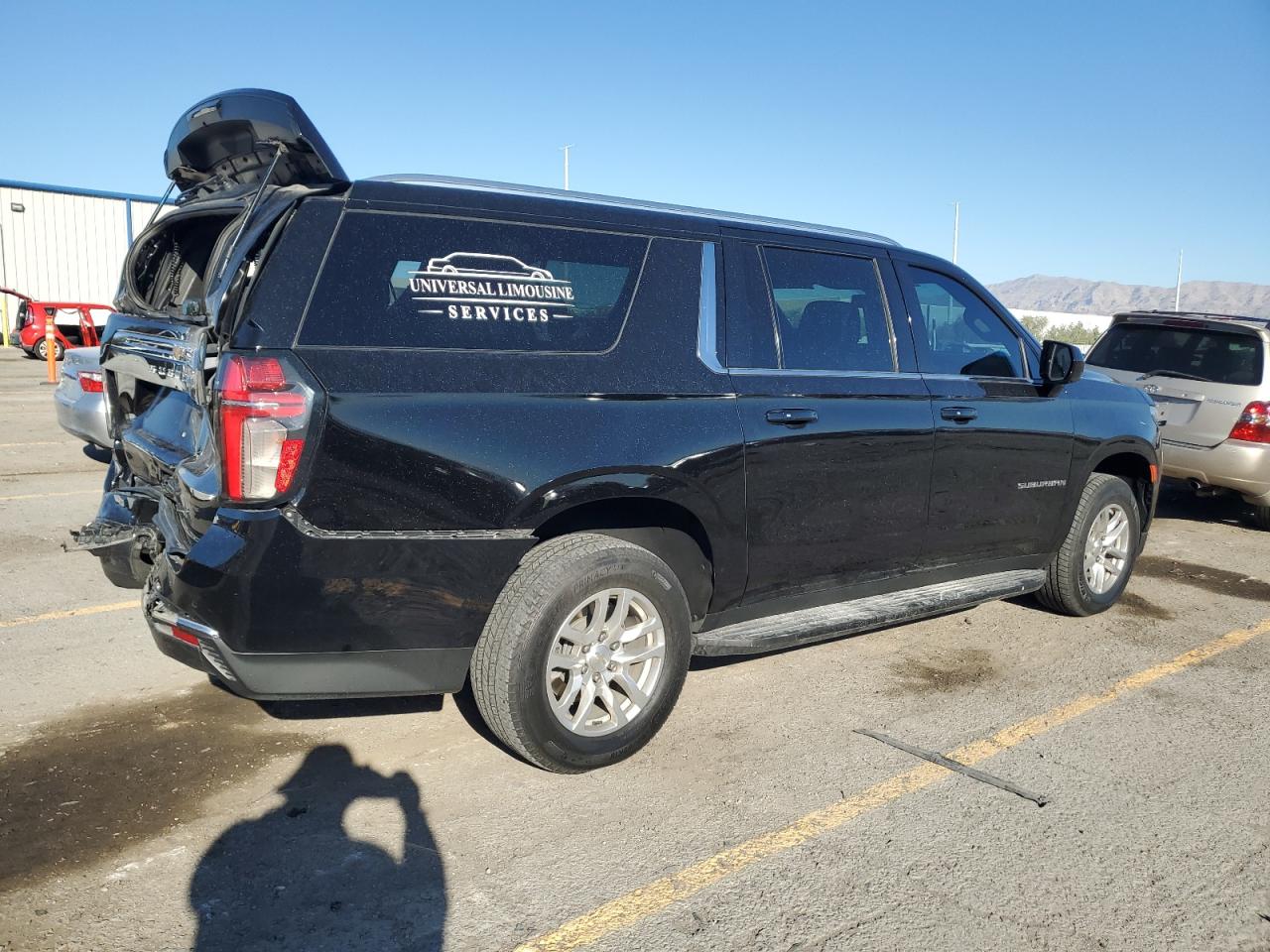 2022 Chevrolet Suburban C1500 Lt VIN: 1GNSCCKD9NR147834 Lot: 84473785