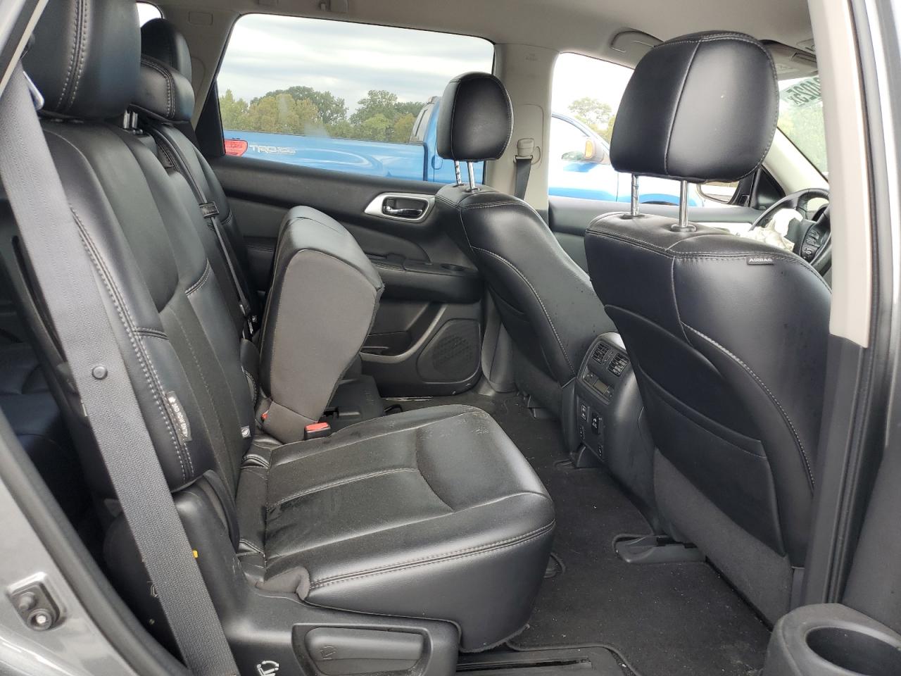 2018 Nissan Pathfinder S VIN: 5N1DR2MN0JC616589 Lot: 84224025