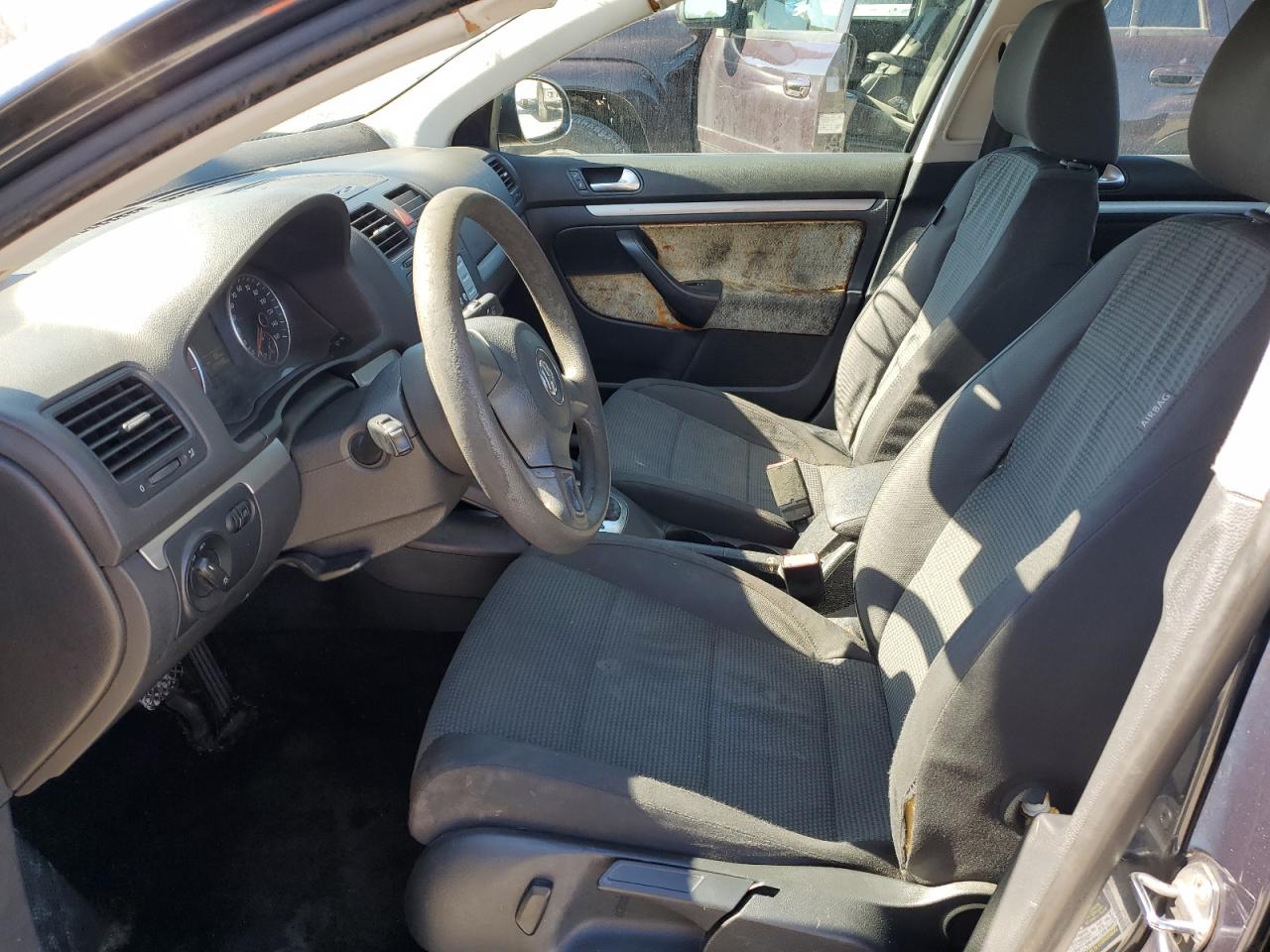 2010 Volkswagen Jetta S VIN: 3VWJX7AJ9AM041402 Lot: 84026065