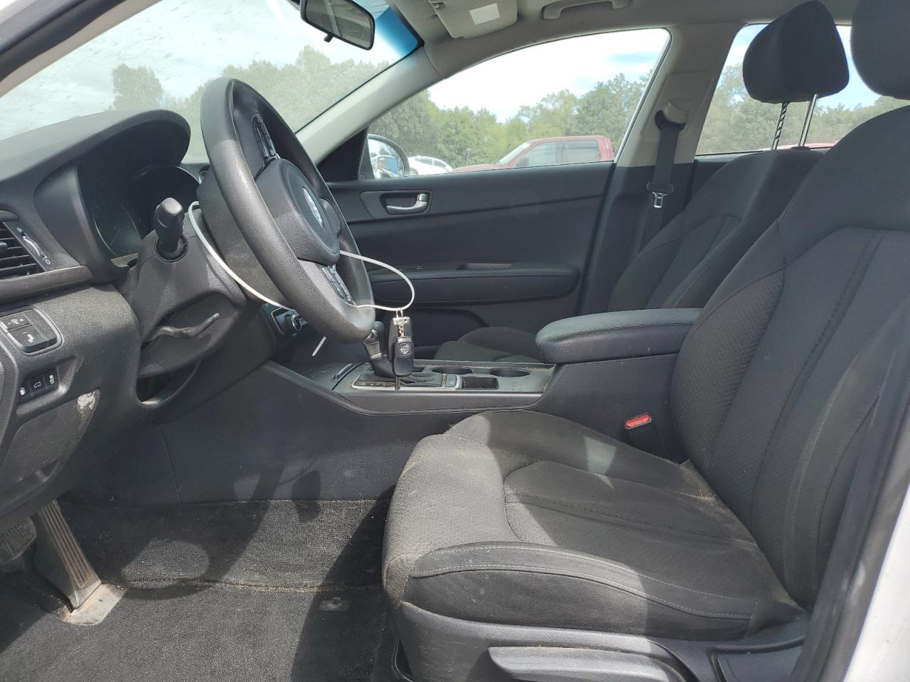 2018 Kia Optima Lx VIN: 5XXGT4L32JG272102 Lot: 85313725