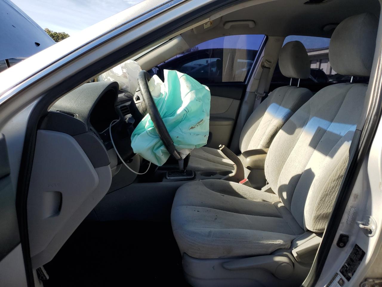 2008 Kia Optima Lx VIN: KNAGE123X85270006 Lot: 89889975