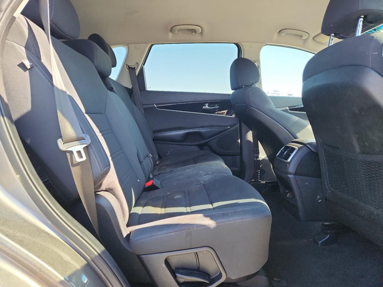 2018 Kia Sorento Lx VIN: 5XYPG4A3XJG426851 Lot: 82401485