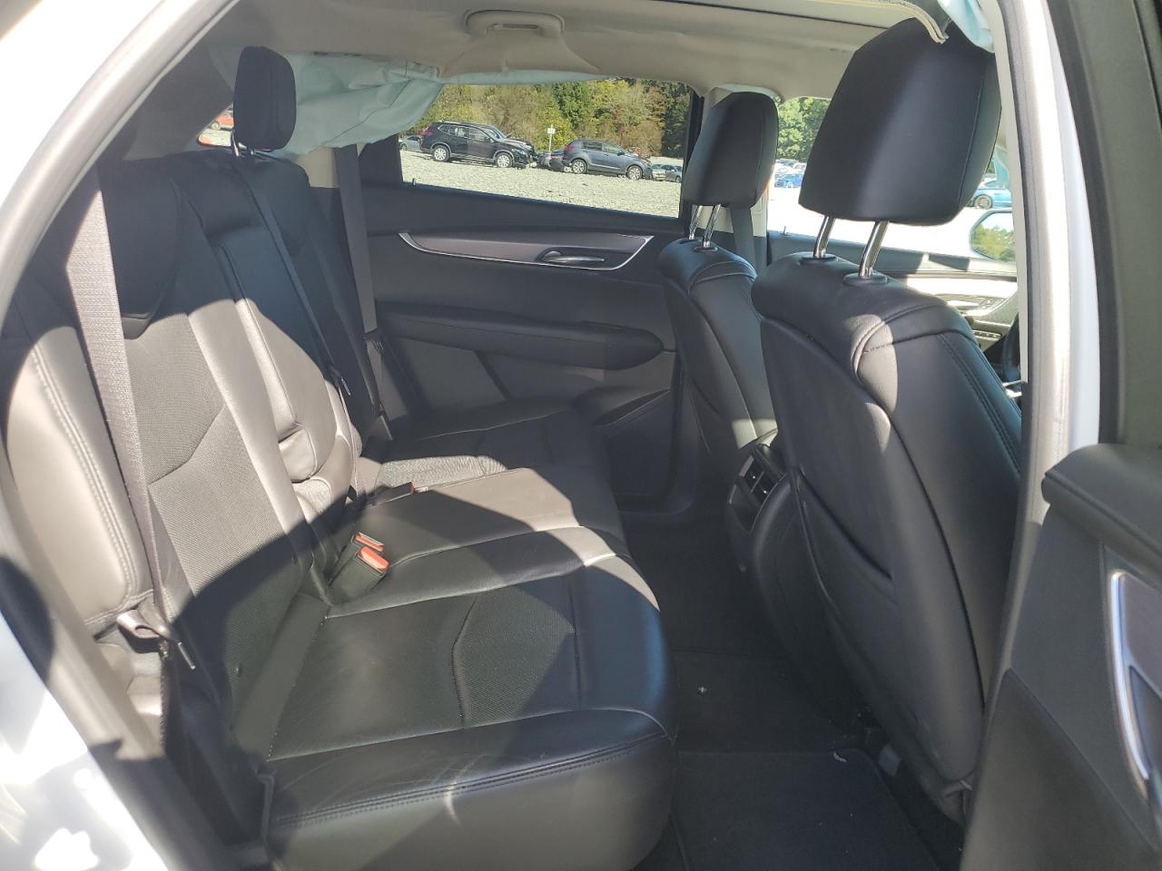 2017 Cadillac Xt5 Luxury VIN: 1GYKNDRS4HZ185693 Lot: 82492825