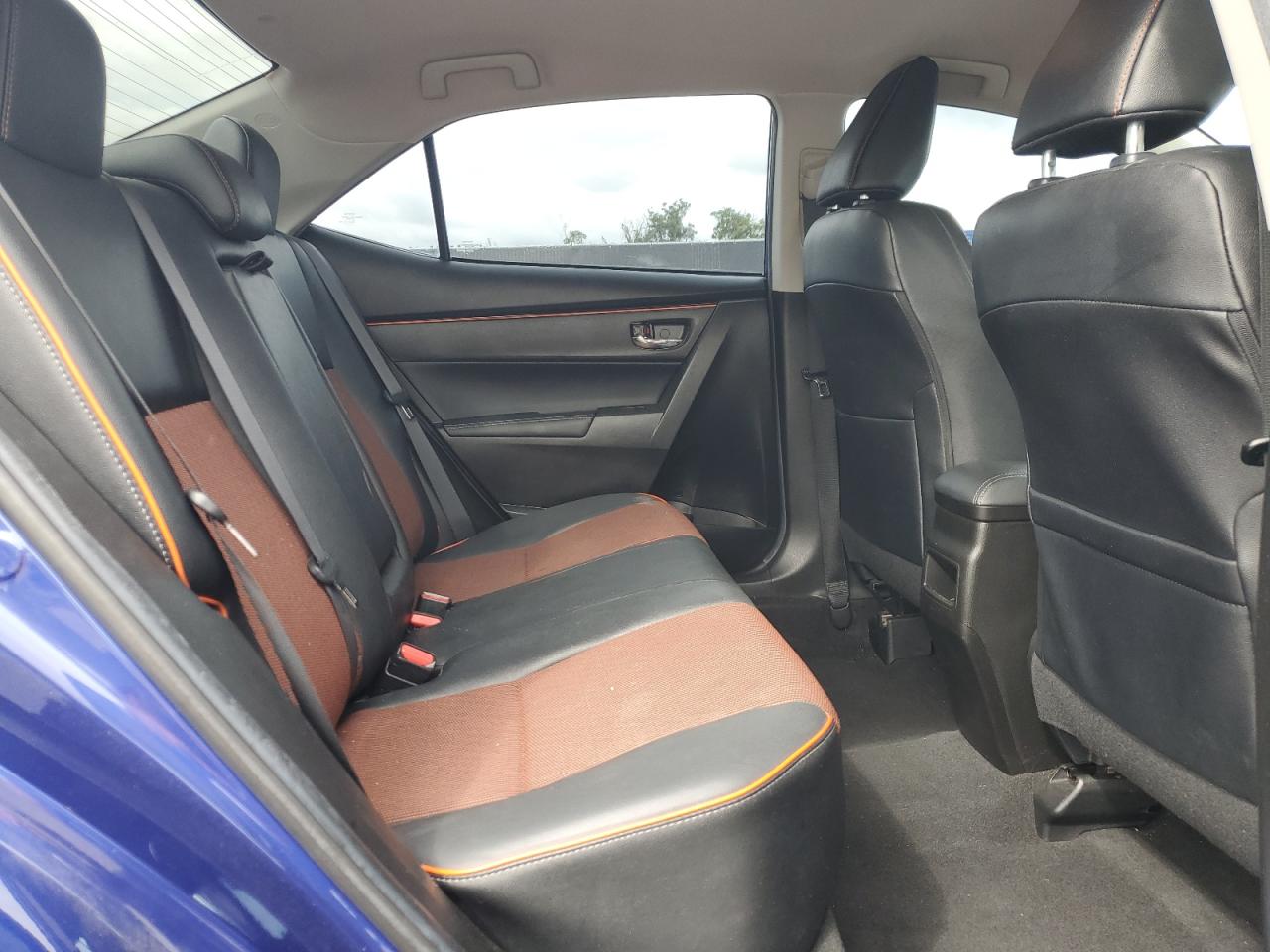 2018 Toyota Corolla L VIN: 5YFBURHE9JP792786 Lot: 85832855