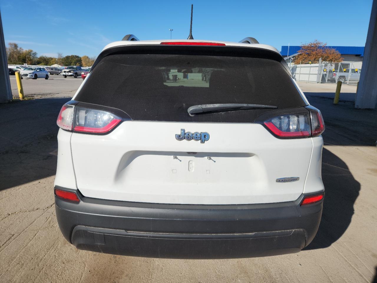 2019 Jeep Cherokee Latitude VIN: 1C4PJLCB9KD248317 Lot: 90329805
