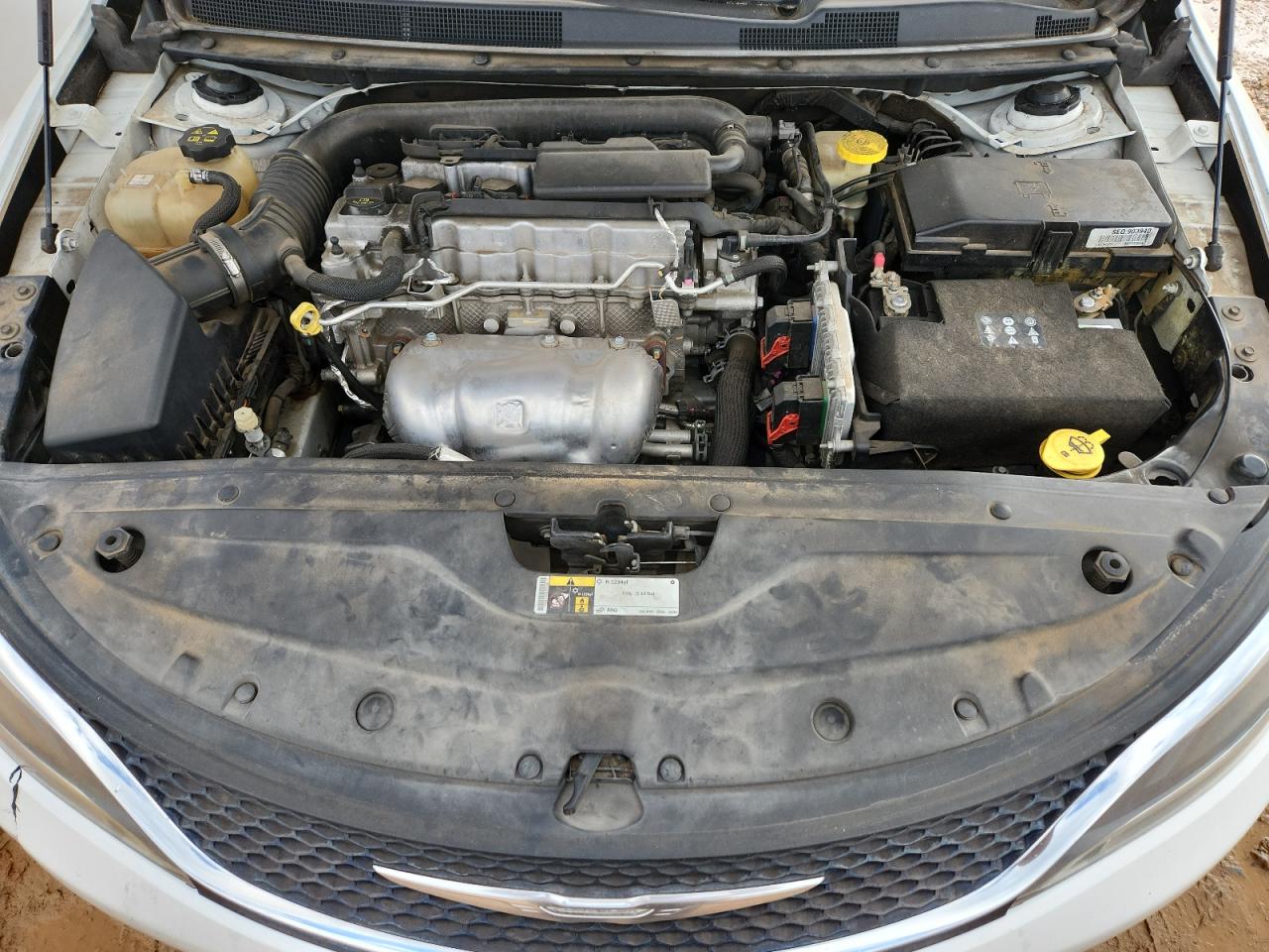 2015 Chrysler 200 Limited VIN: 1C3CCCAB7FN534828 Lot: 86097155