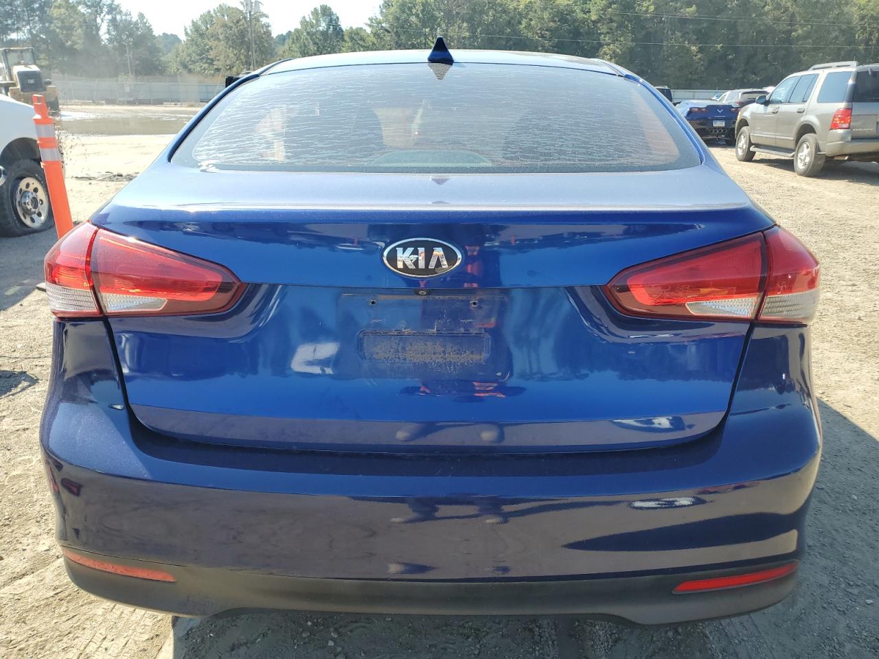 2018 Kia Forte Lx VIN: 3KPFL4A70JE200339 Lot: 84660865