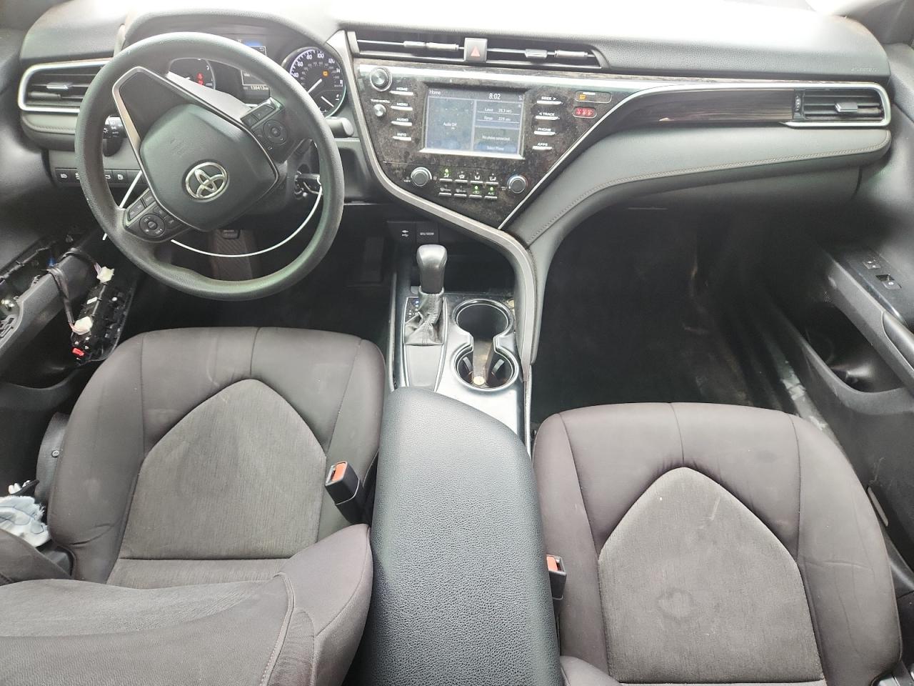 2018 Toyota Camry L VIN: 4T1B11HK4JU520225 Lot: 82371335