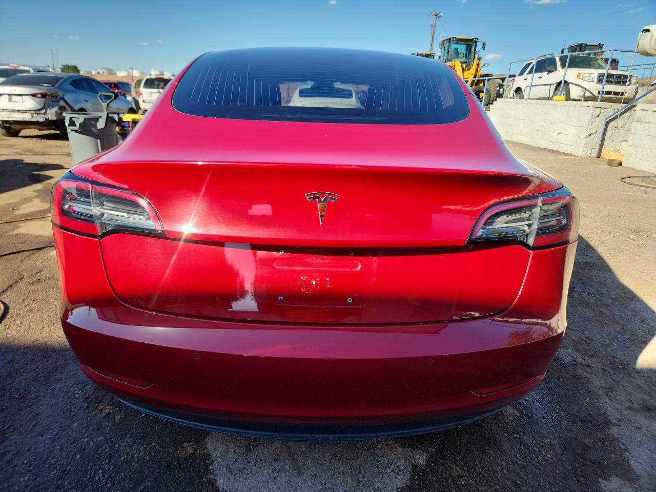 2018 Tesla Model 3 VIN: 5YJ3E1EA8JF032493 Lot: 83970295