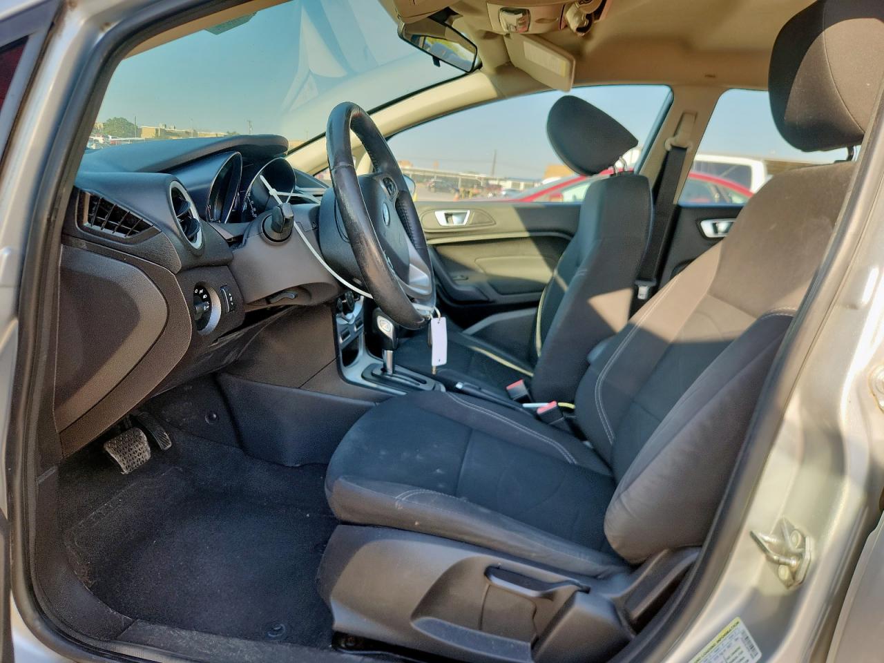 2015 Ford Fiesta Se VIN: 3FADP4EJXFM118669 Lot: 84553115
