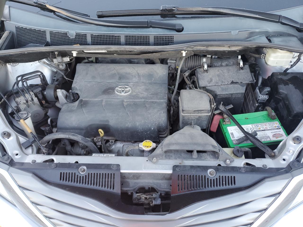 2013 Toyota Sienna Xle VIN: 5TDYK3DC5DS374710 Lot: 82251965