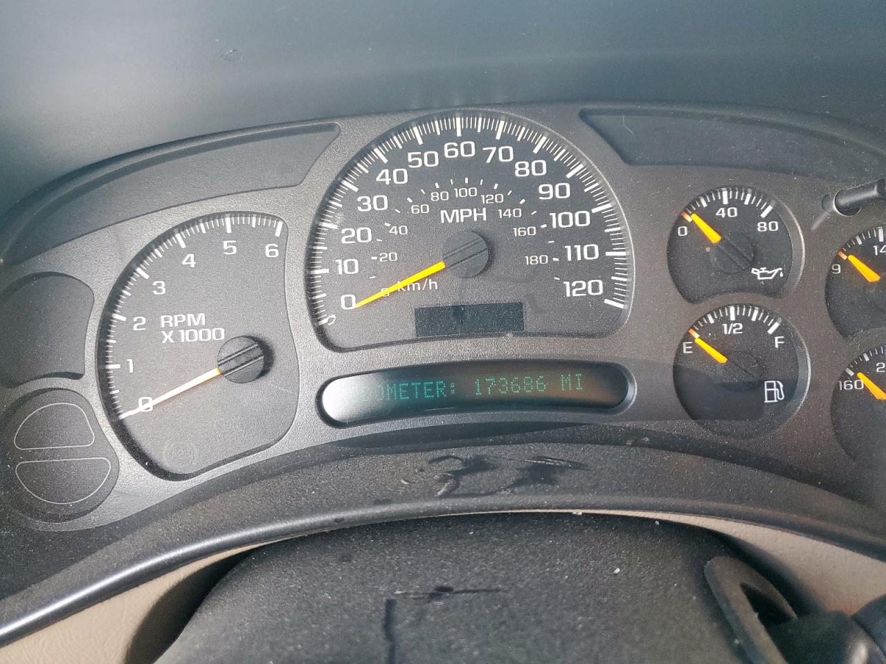 2003 Chevrolet Suburban C1500 VIN: 3GNEC16Z33G340355 Lot: 82348705