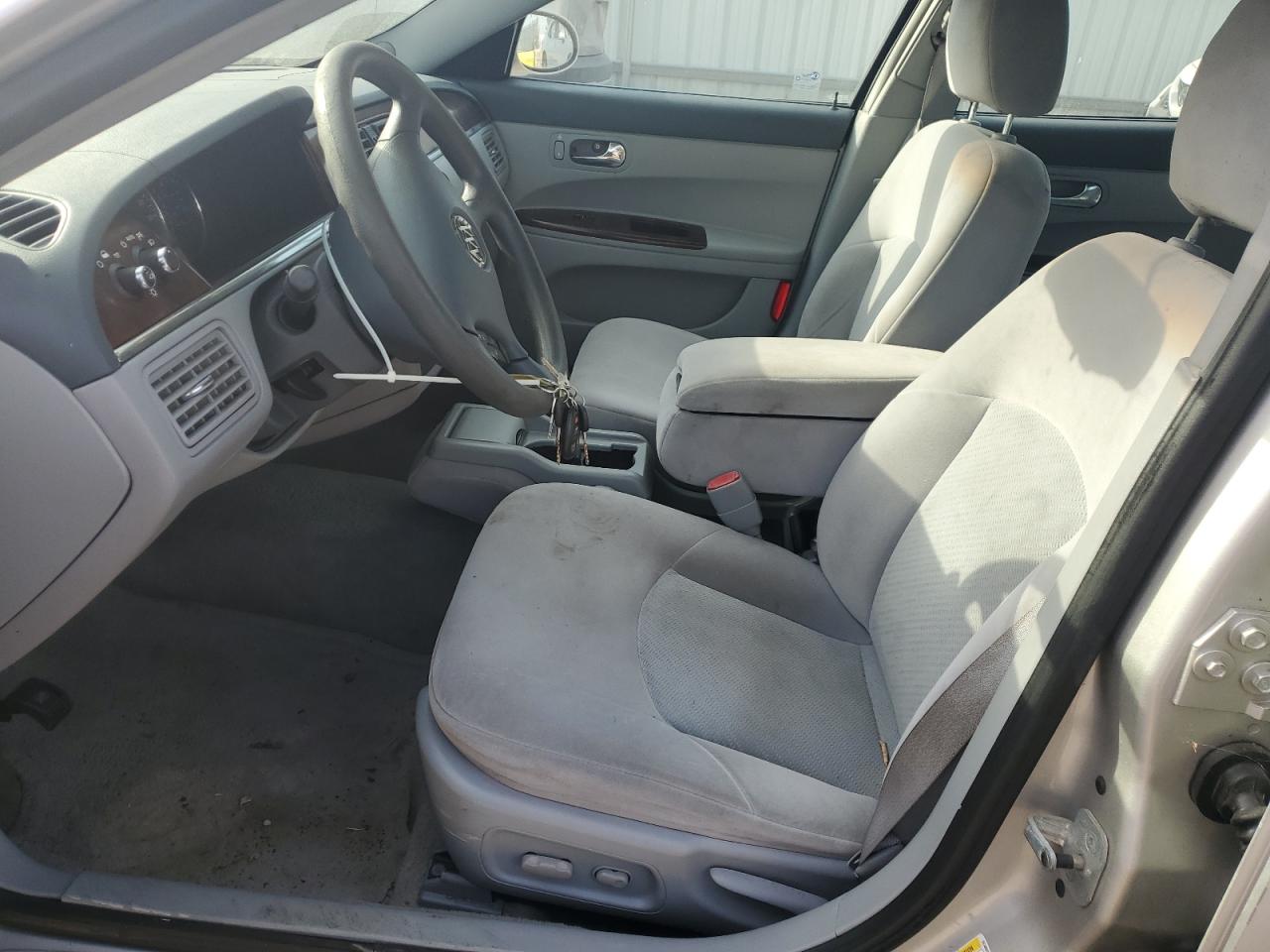 2007 Buick Lacrosse Cx VIN: 2G4WC582871124225 Lot: 84885575