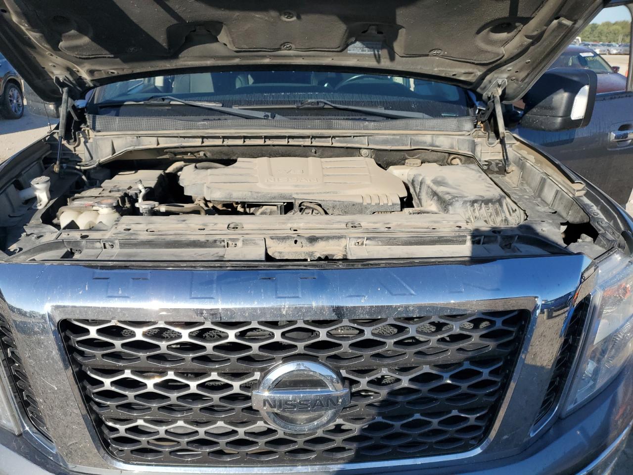 2017 Nissan Titan Sv VIN: 1N6AA1E56HN538693 Lot: 85695025