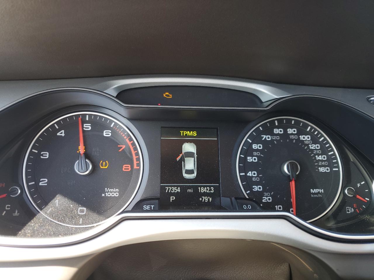 2015 Audi A4 Premium Plus VIN: WAUFFAFL1FN046428 Lot: 82745485