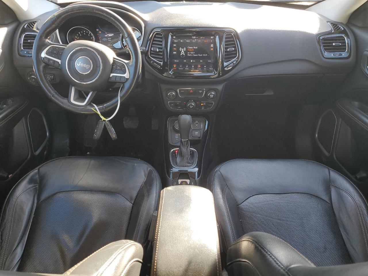 2018 Jeep Compass Limited VIN: 3C4NJDCB7JT135651 Lot: 89847275