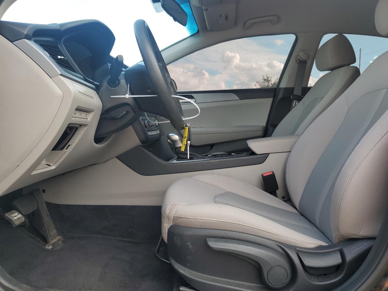 2018 Hyundai Sonata Eco VIN: 5NPE24AA7JH671507 Lot: 82303175