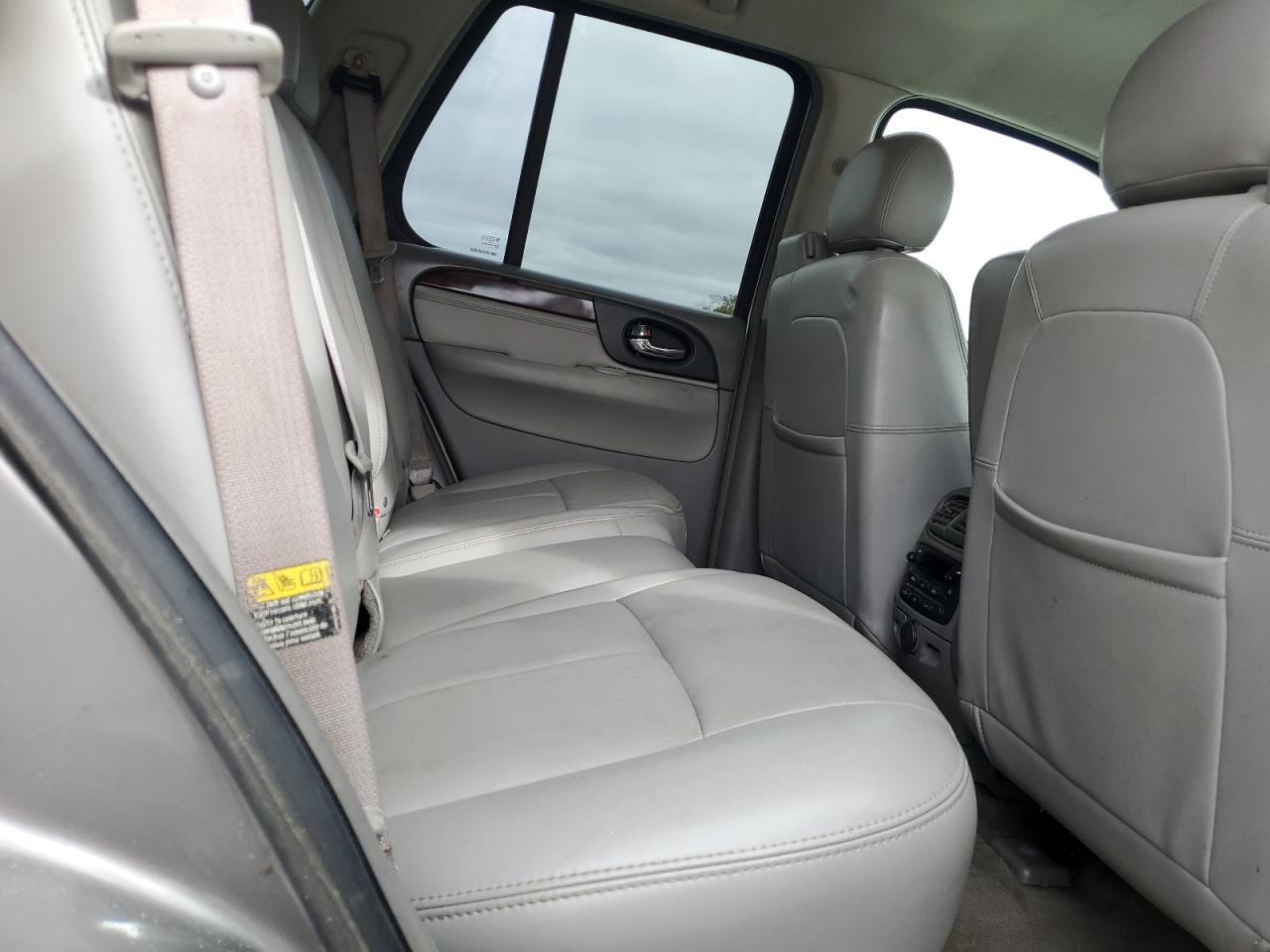 2005 GMC Envoy VIN: 1GKDT13S152284248 Lot: 82451495