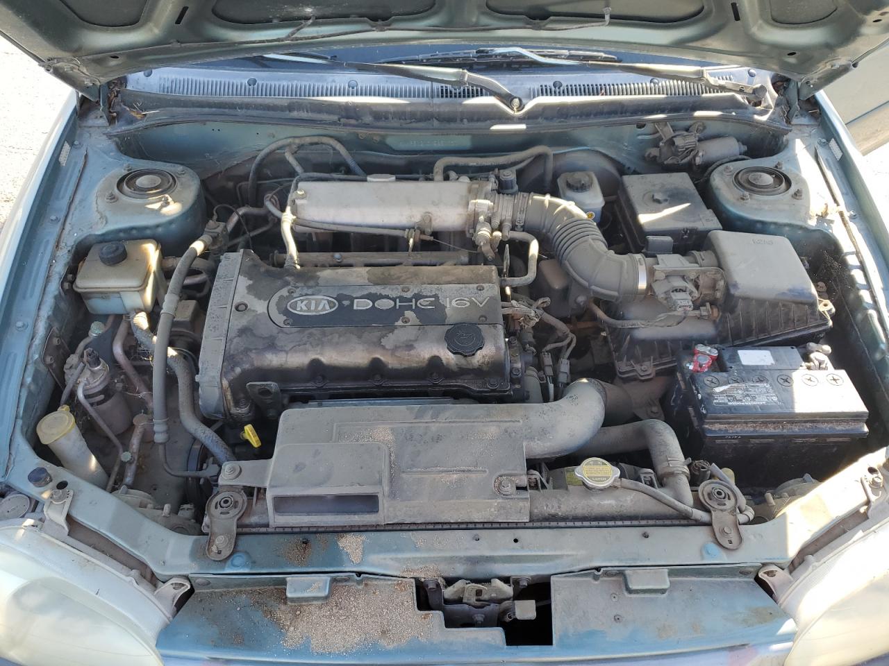 2000 Kia Sephia Base VIN: KNAFB1213Y5851737 Lot: 82178085