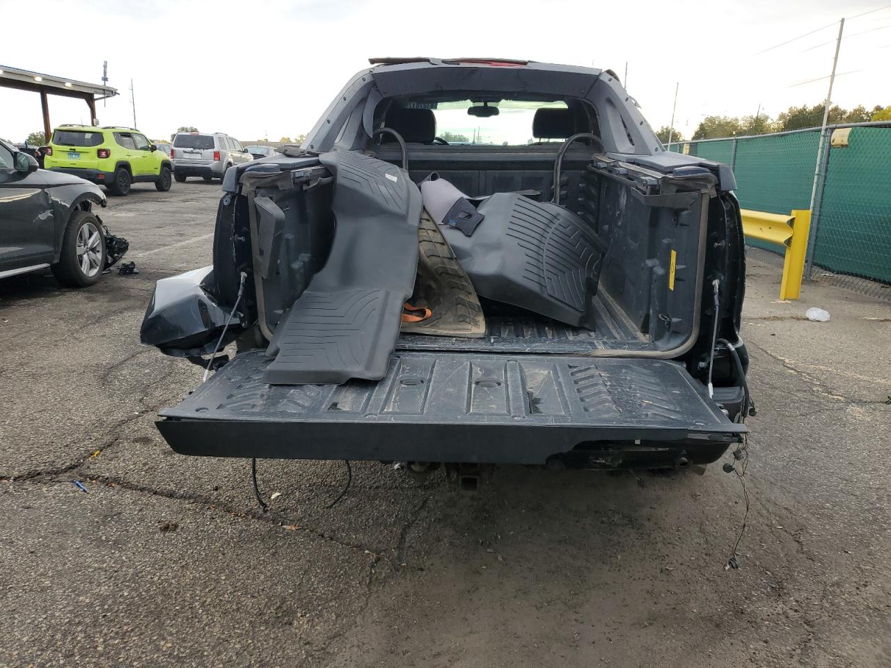 2007 Chevrolet Avalanche K1500 VIN: 3GNFK123X7G260758 Lot: 81278175