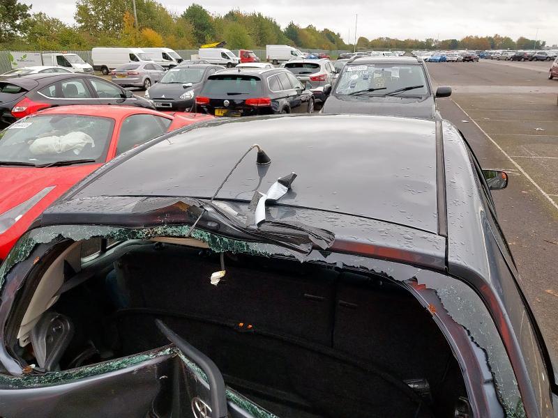 2004 TOYOTA YARIS 1.3 VVT-I BLUE 5DR