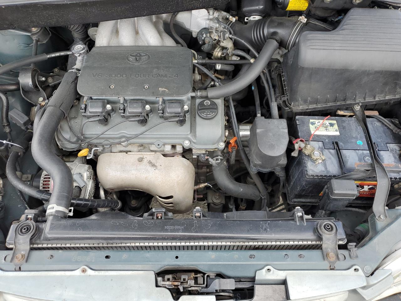 1998 Toyota Sienna Le VIN: 4T3ZF13C5WU085679 Lot: 83759715