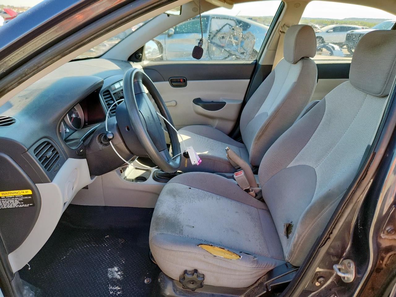 2009 Hyundai Accent Gls VIN: KMHCN46C38U346651 Lot: 86150975