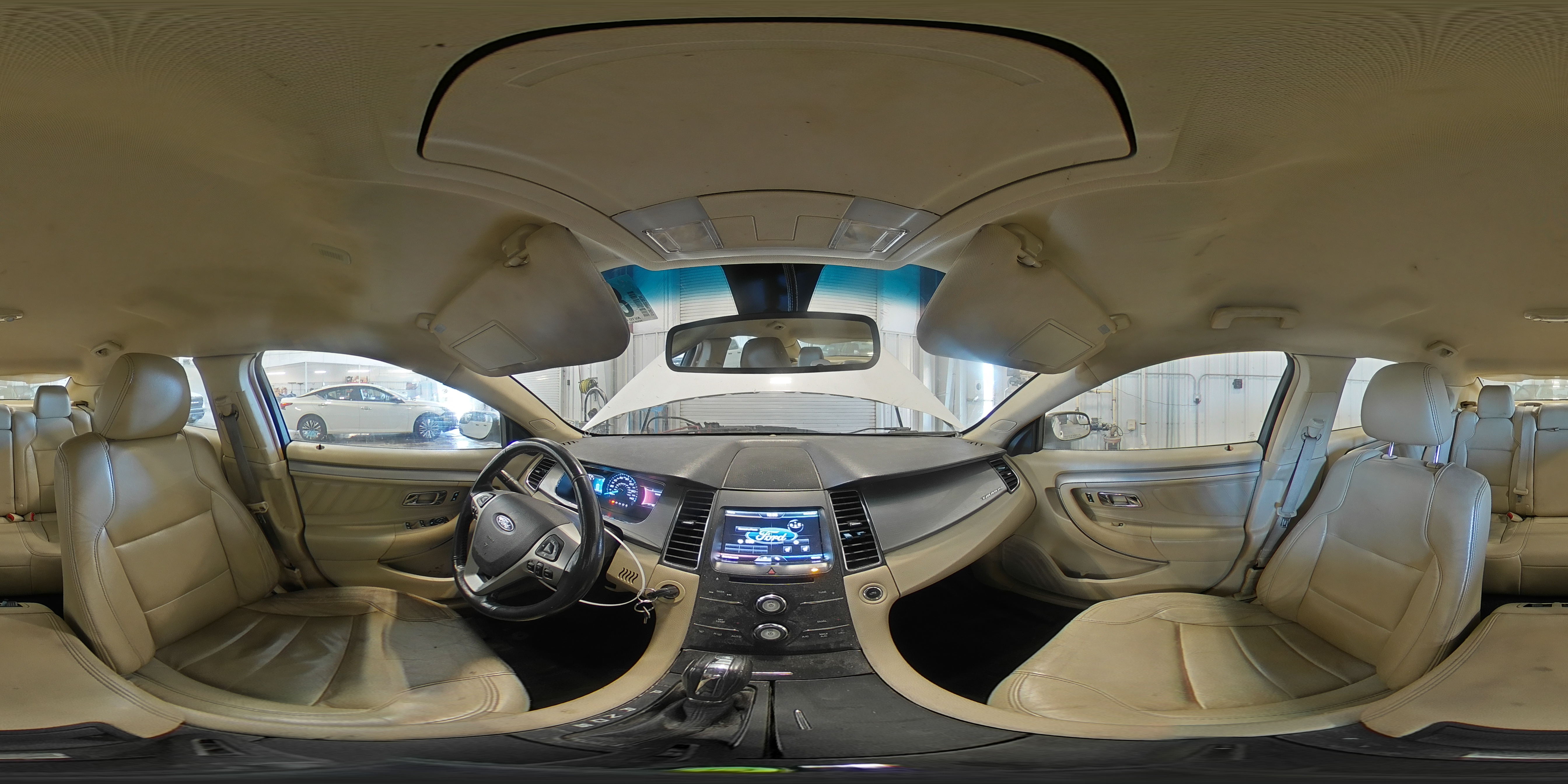 2013 Ford Taurus Sel VIN: 1FAHP2E82DG112553 Lot: 82366545