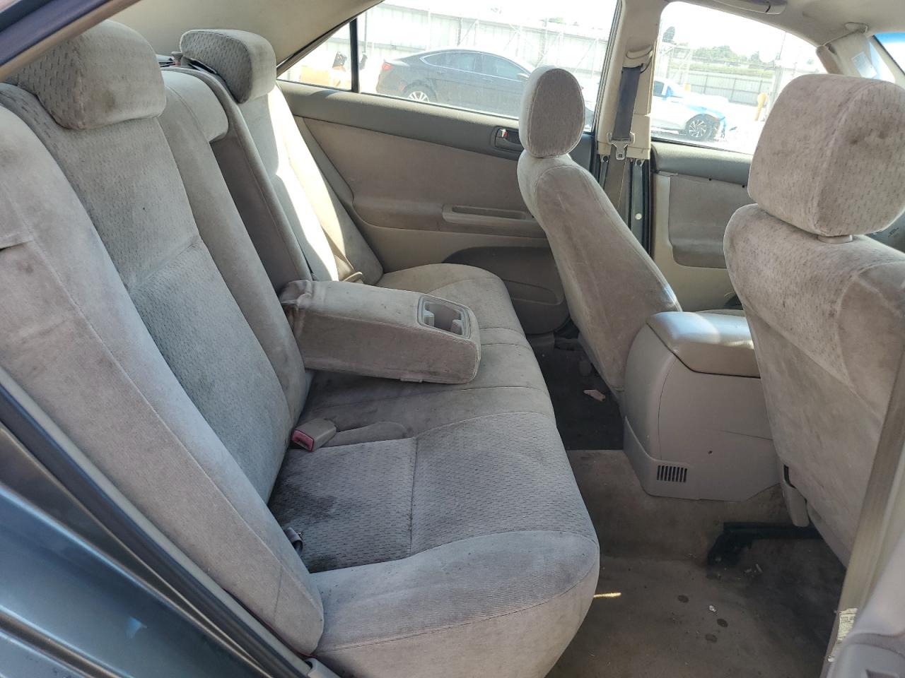 2002 Toyota Camry Le VIN: JTDBE32K820069161 Lot: 85097315