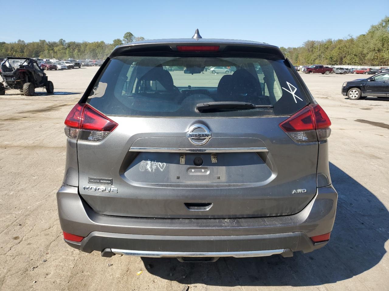 2019 Nissan Rogue S VIN: 5N1AT2MV7KC833613 Lot: 84426865