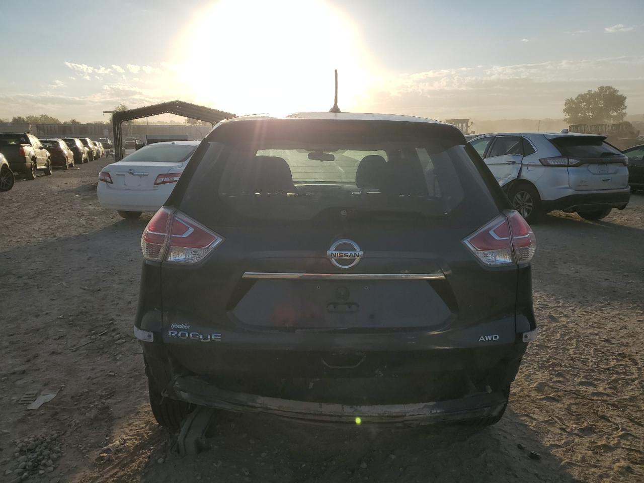 2016 Nissan Rogue S VIN: KNMAT2MV4GP738088 Lot: 81911255