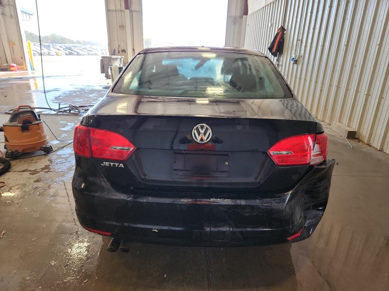 2012 Volkswagen Jetta Base VIN: 3VW2K7AJ5CM417146 Lot: 85090425