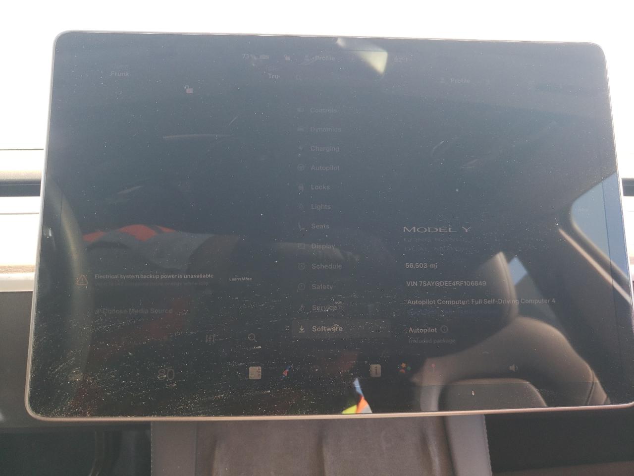 2024 Tesla Model Y VIN: 7SAYGDEE4RF106849 Lot: 90645705