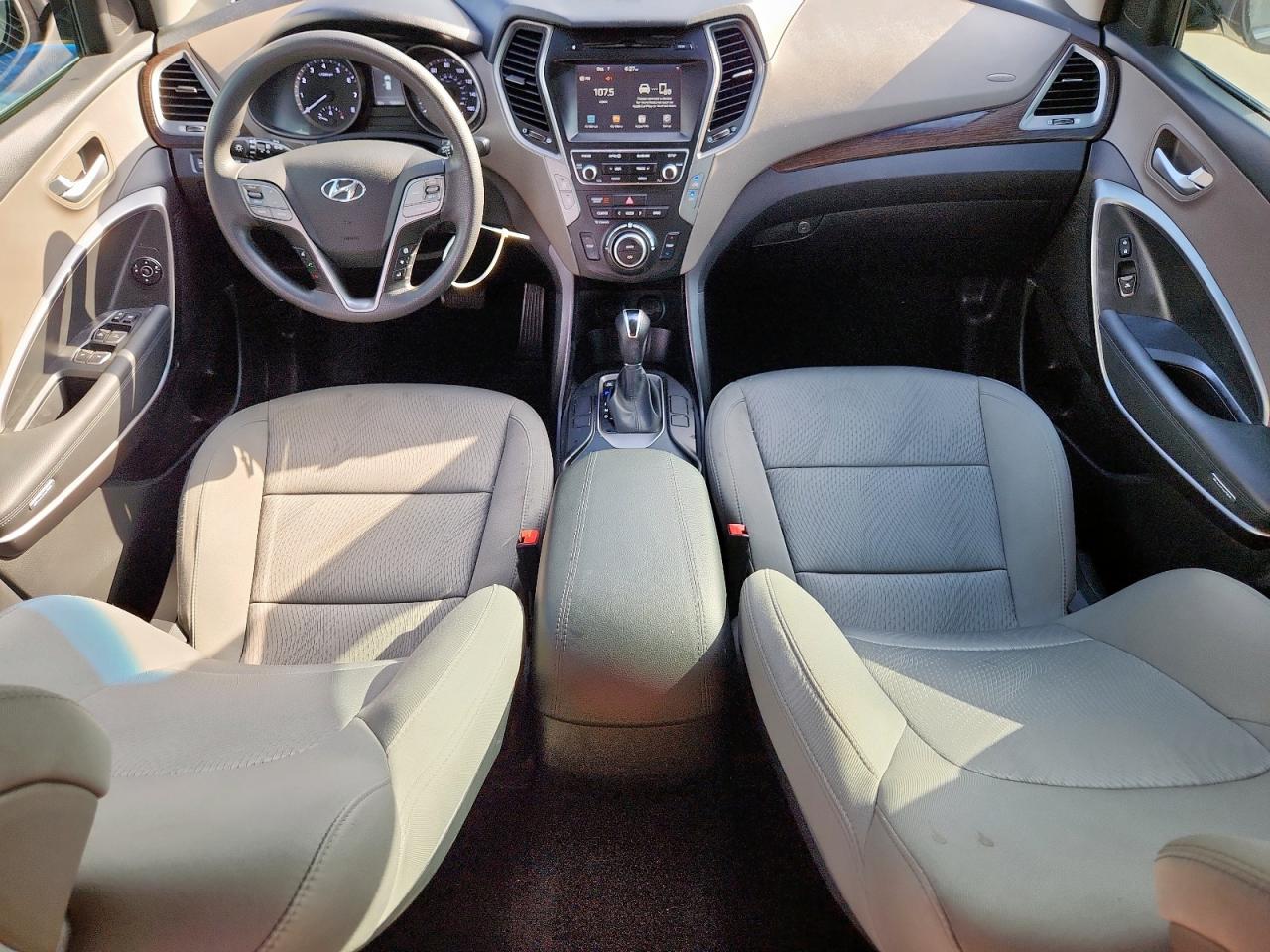 2017 Hyundai Santa Fe Sport VIN: 5XYZU3LB8HG395822 Lot: 82343055